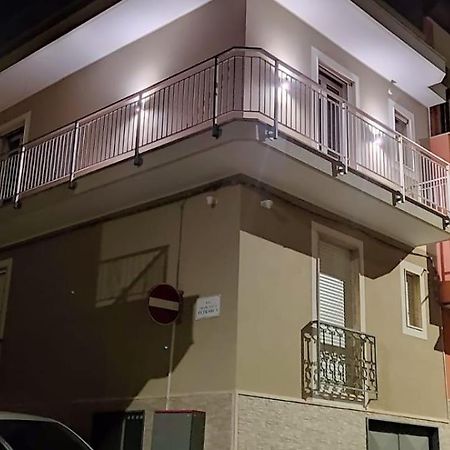 Ferienwohnung L'Ulivo Massafra Exterior foto
